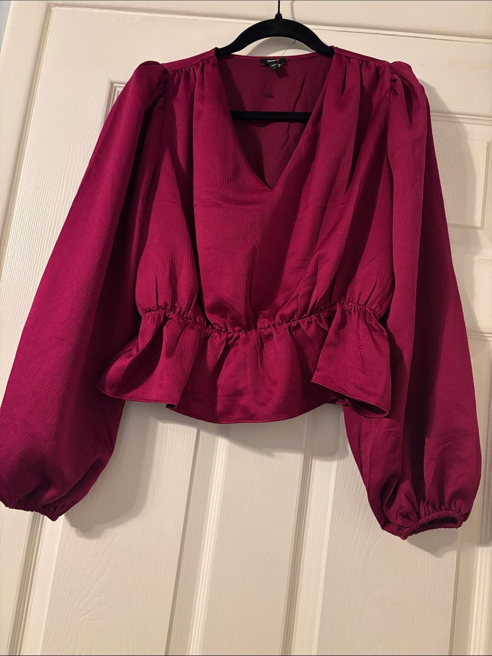 Express NEW Deep Magenta V-Neck Peplum Blouse